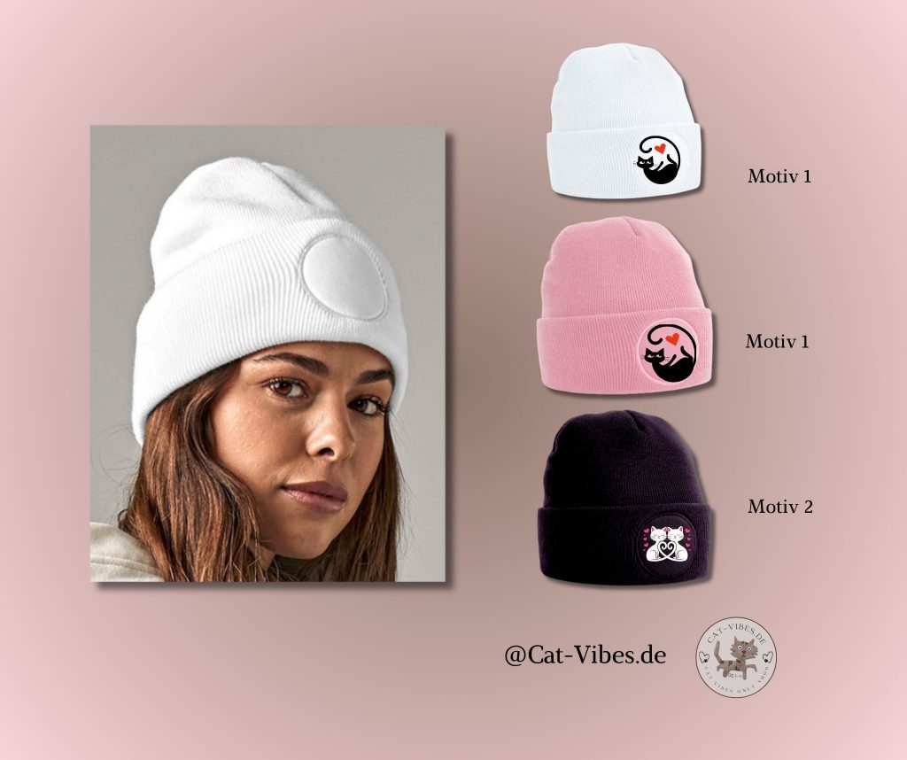 Produkt Gruppenbild für Circular Patch Beanie / Mütze Motiv: Grafik, weiß, 2 Katzen umarmen sich, drum rum rosa Herzchen Marke: Beechfield Varianten: Black, White, dusty Pink